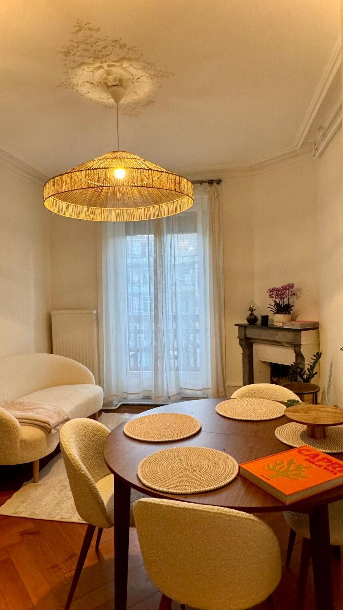 Apartment Charming Near Jet